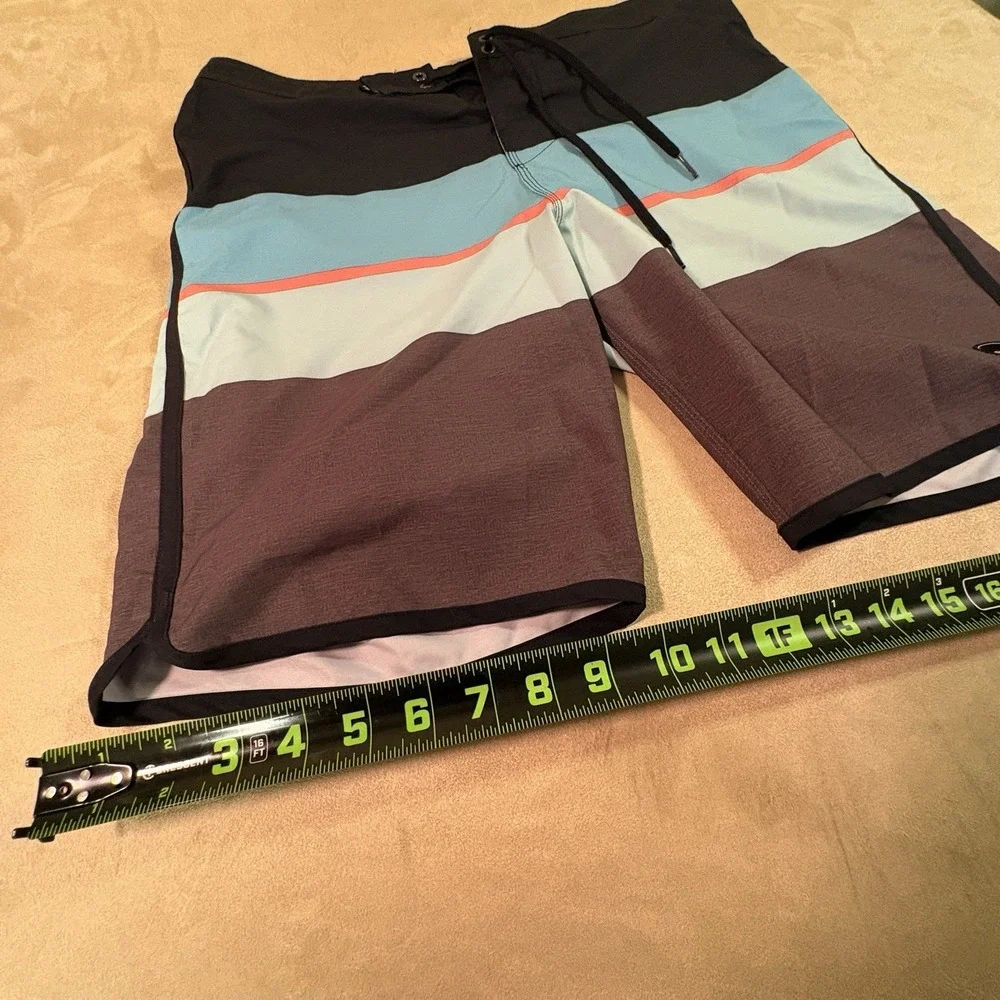 O'NEILL Size 31 Mens Multicolor Stretch Waist Drawstring Swimming Shorts